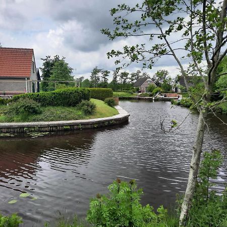 Waterhuis Friesland Oudwoude Eksteriør bilde