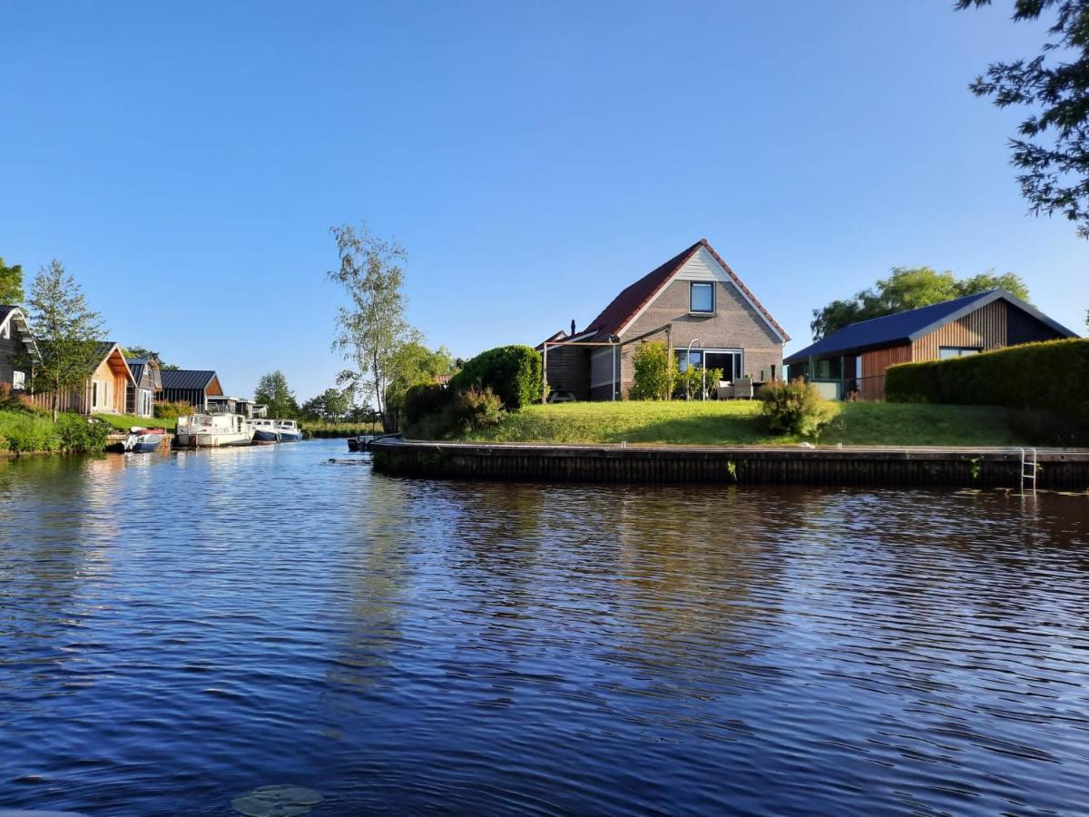 Waterhuis Friesland Oudwoude Eksteriør bilde