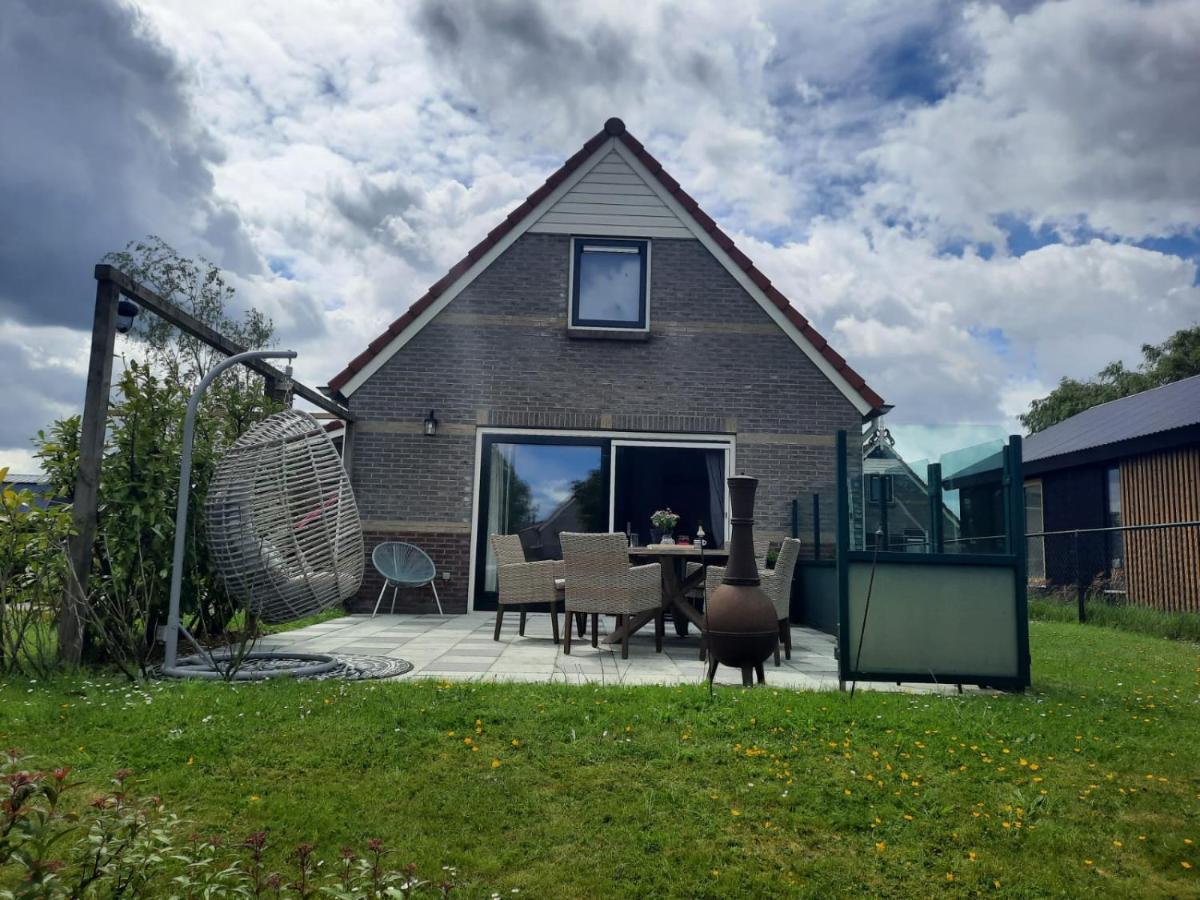 Waterhuis Friesland Oudwoude Eksteriør bilde