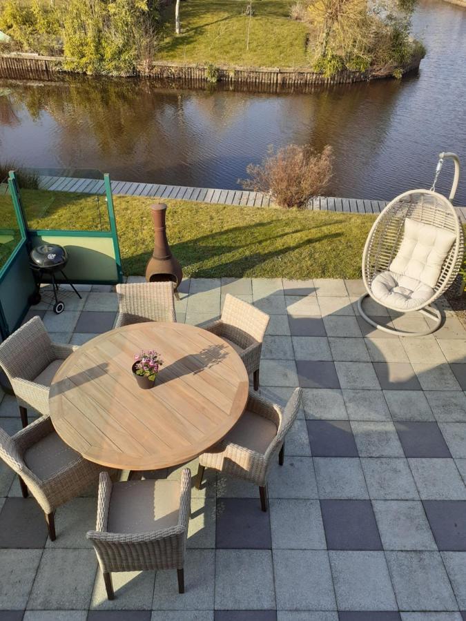 Waterhuis Friesland Oudwoude Eksteriør bilde