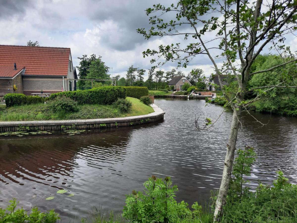 Waterhuis Friesland Oudwoude Eksteriør bilde
