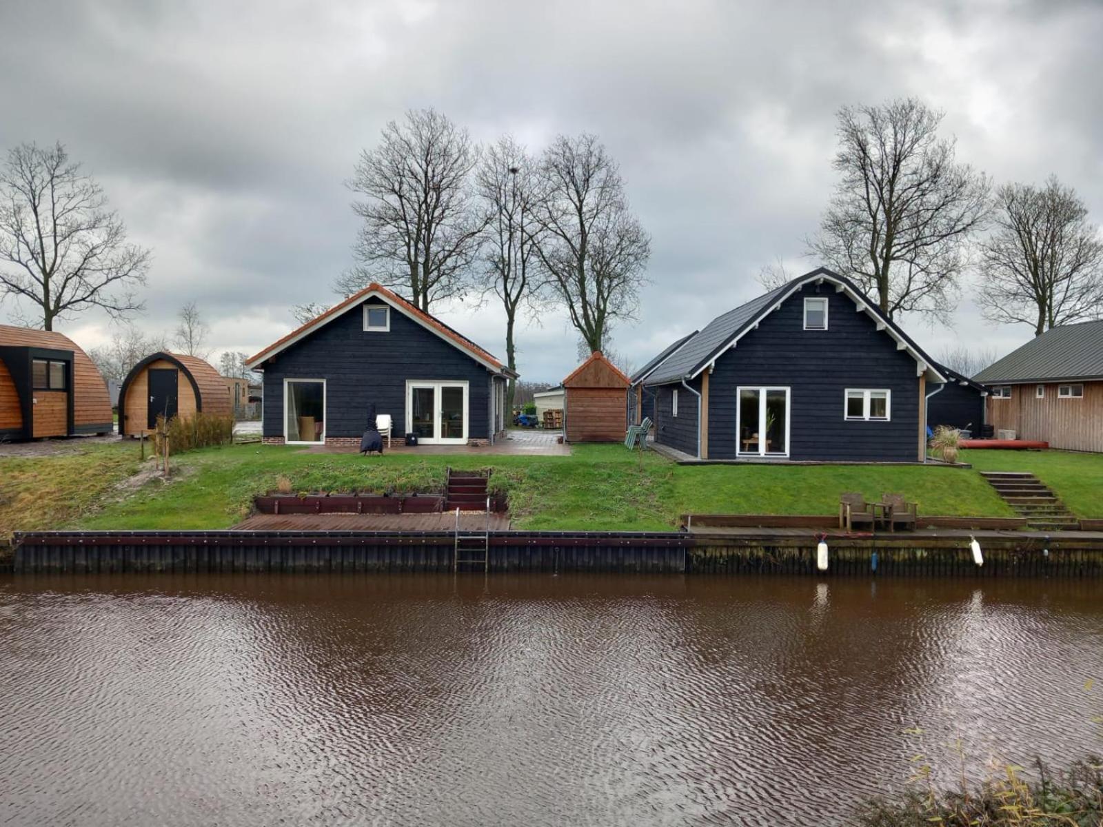 Waterhuis Friesland Oudwoude Eksteriør bilde